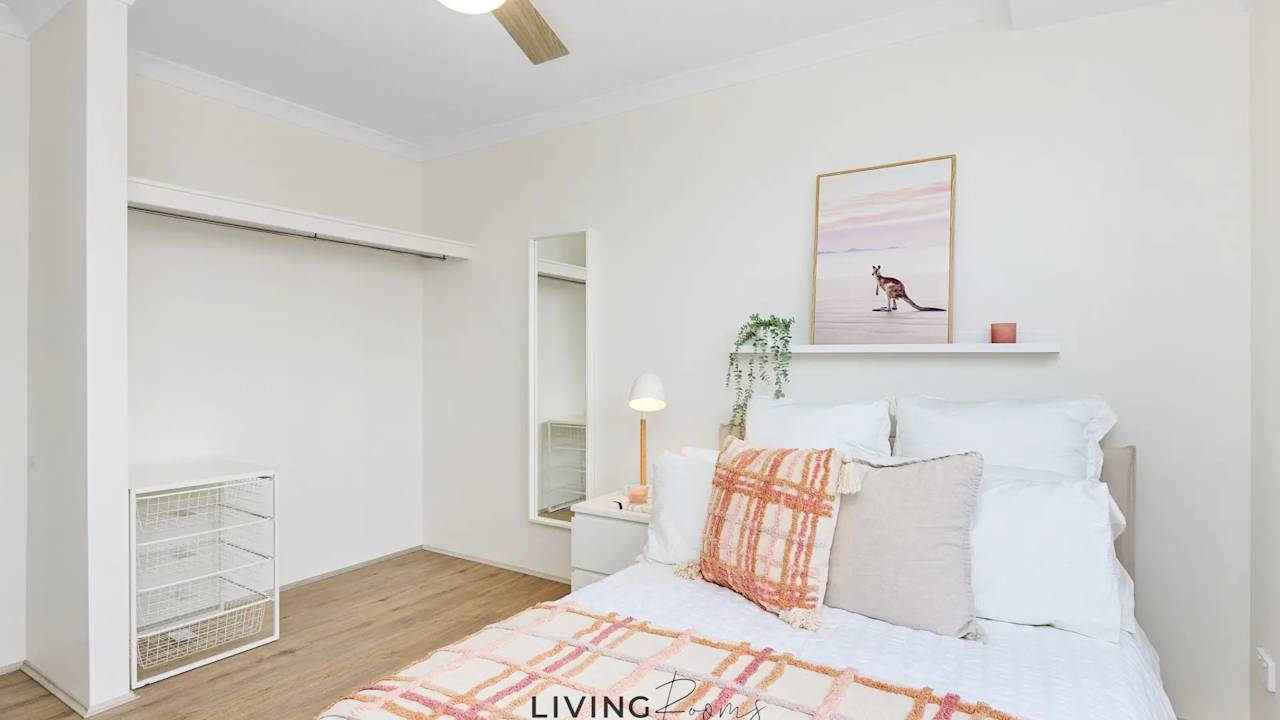 Furnished room in a share house