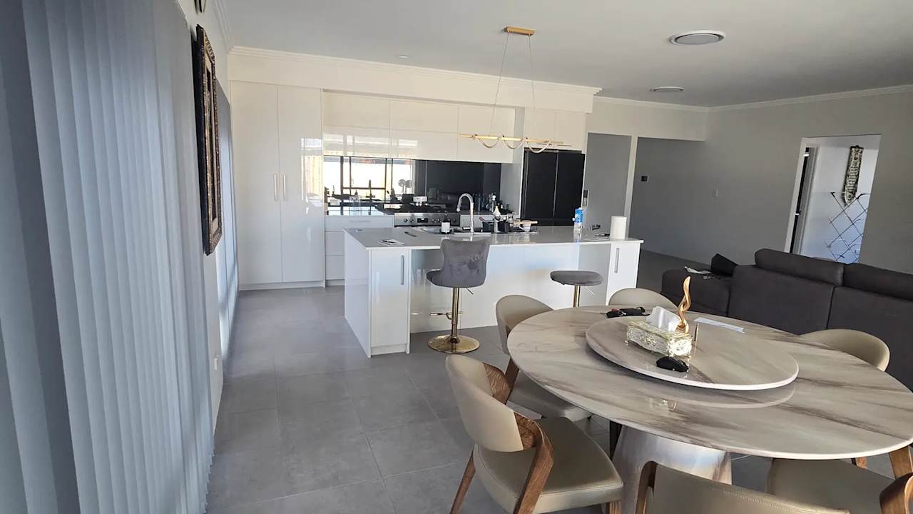 Furnished room with own bathroom