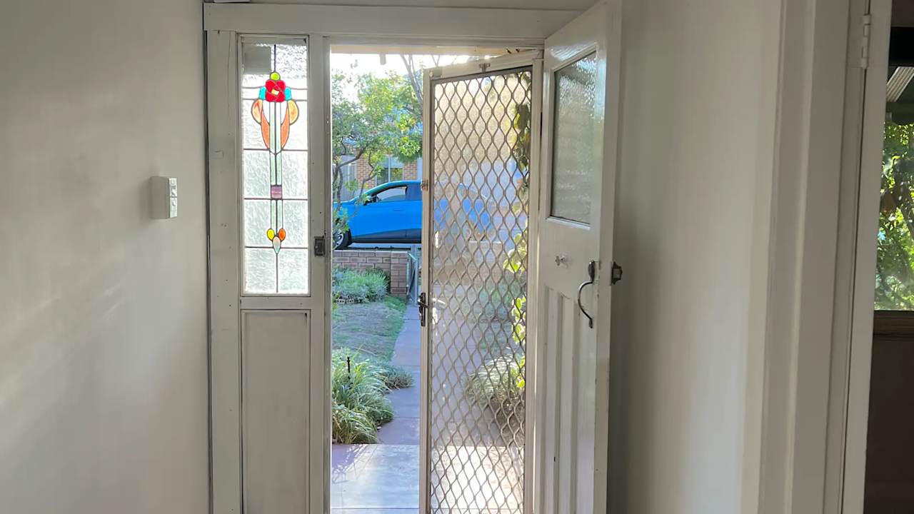 Whole property with 4 rooms for rent