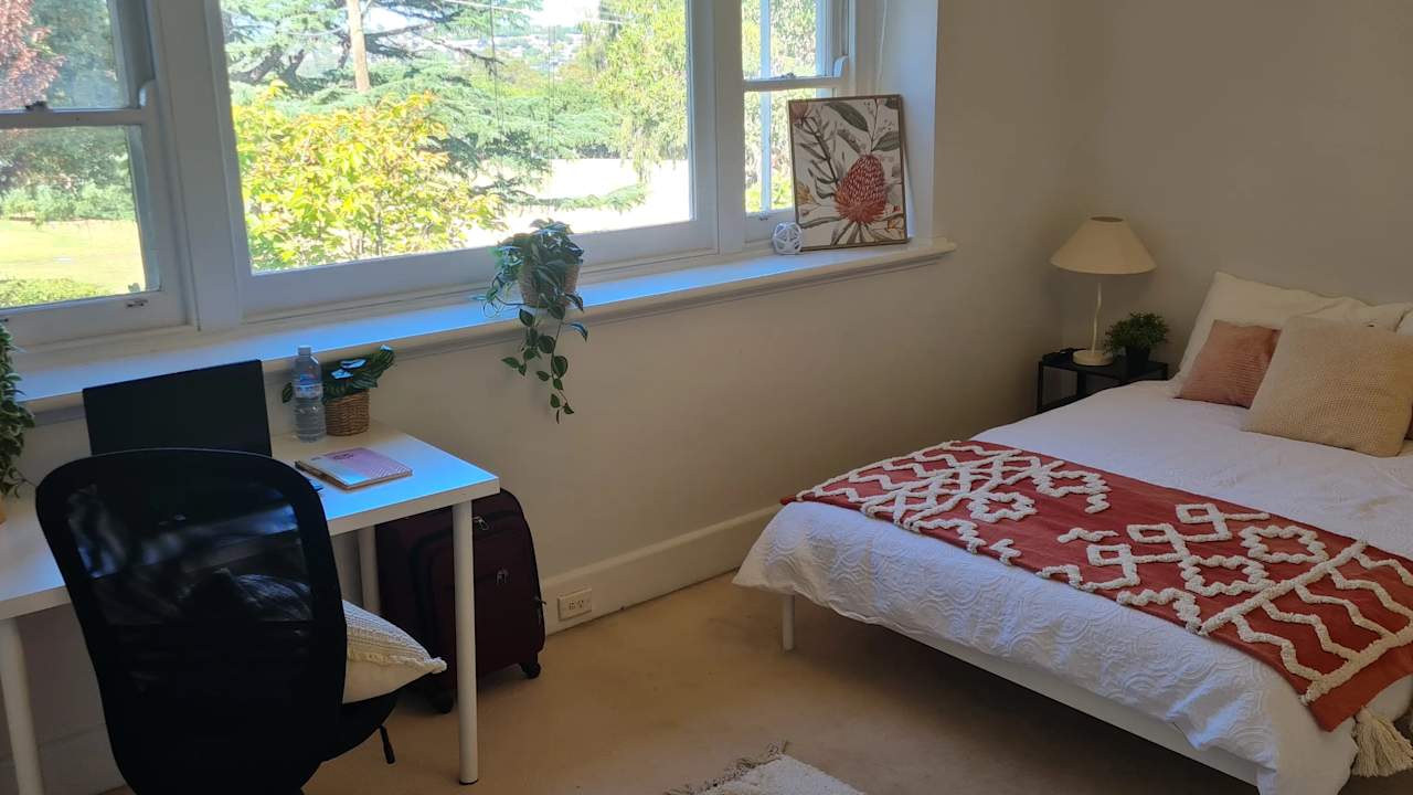Furnished room in a share house