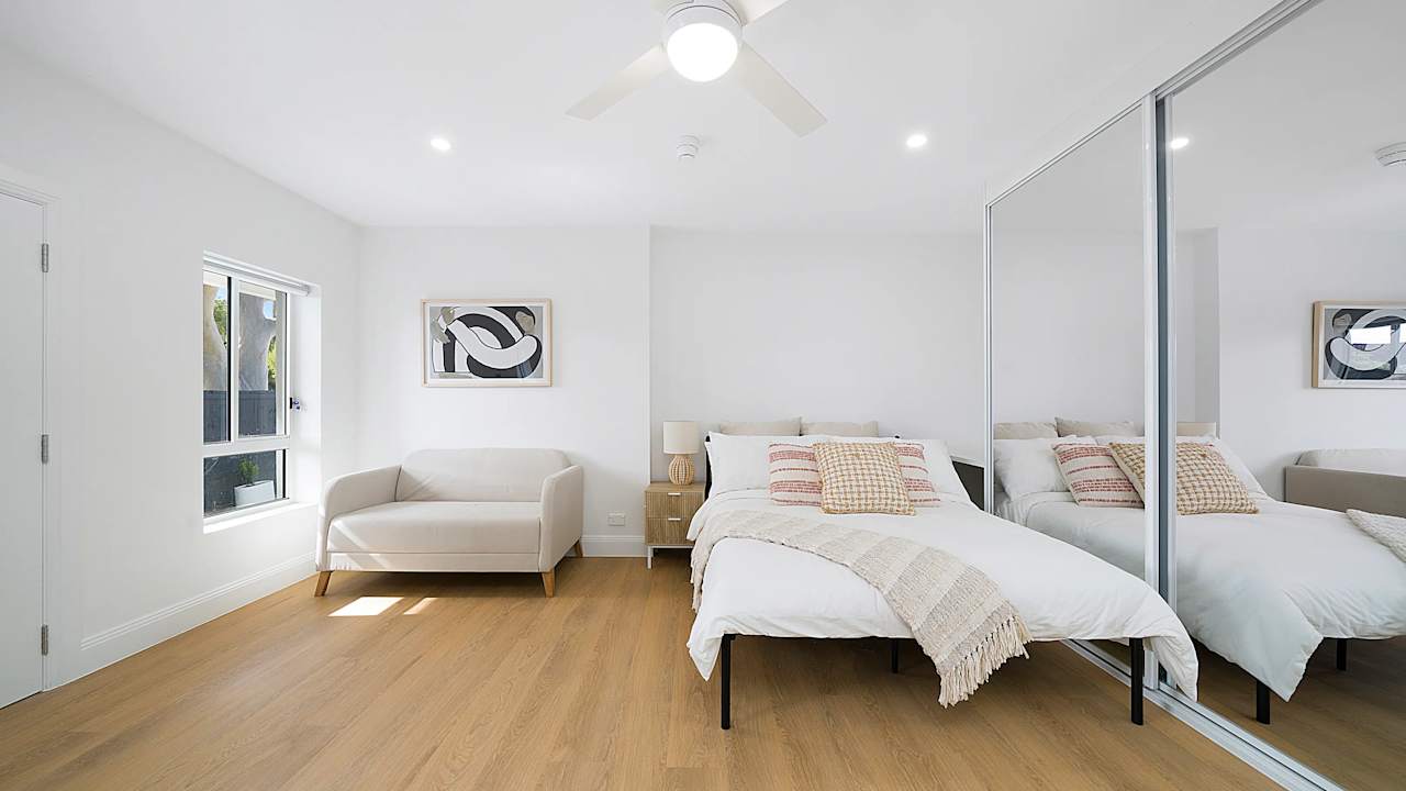 Room studio flat for rent