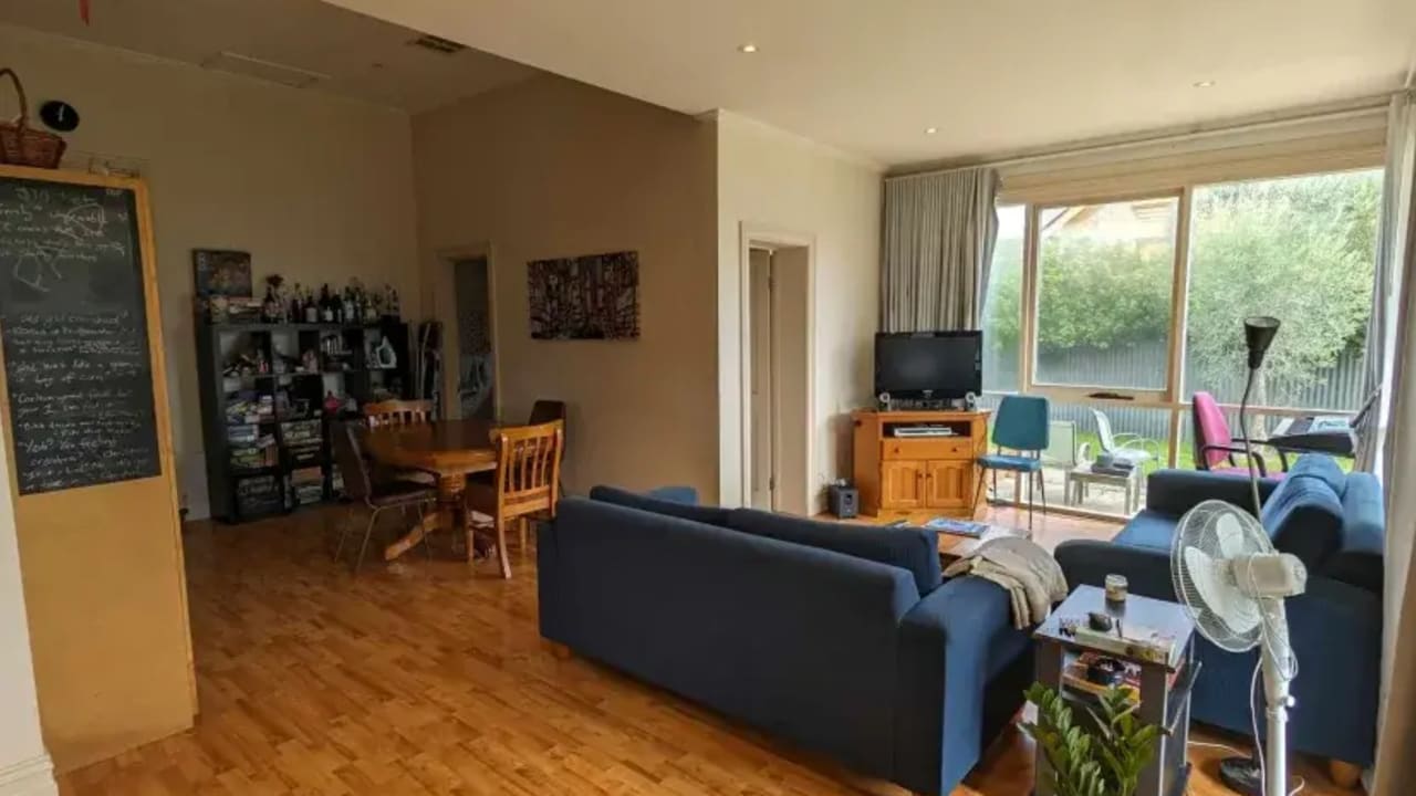 Unfurnished room in a share house