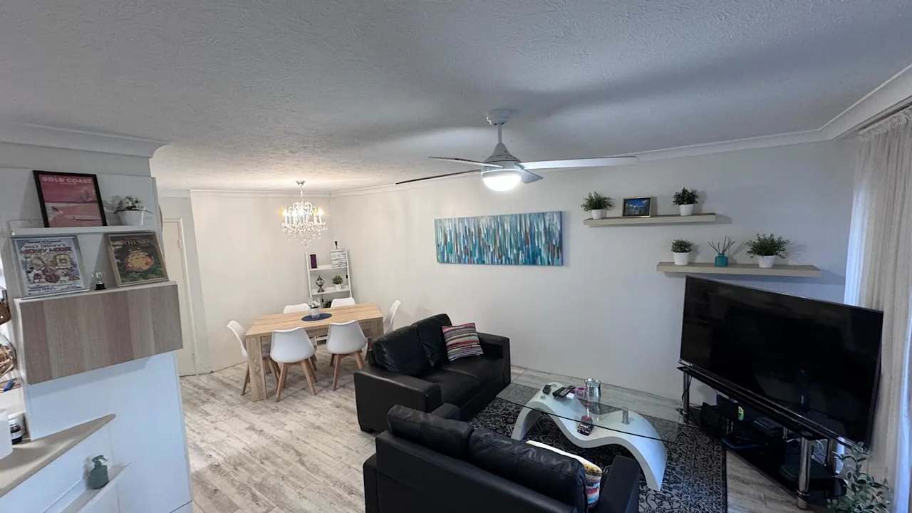Furnished room with own bathroom
