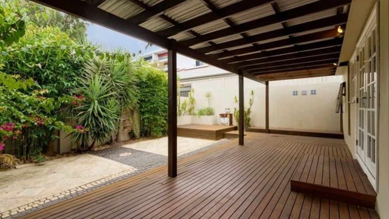 Unfurnished room in a share house