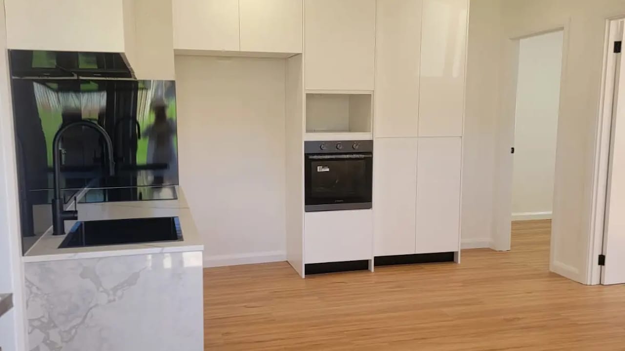 Whole property with 2 rooms for rent