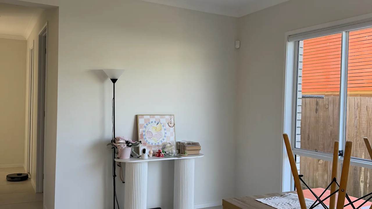 Unfurnished room with own bathroom