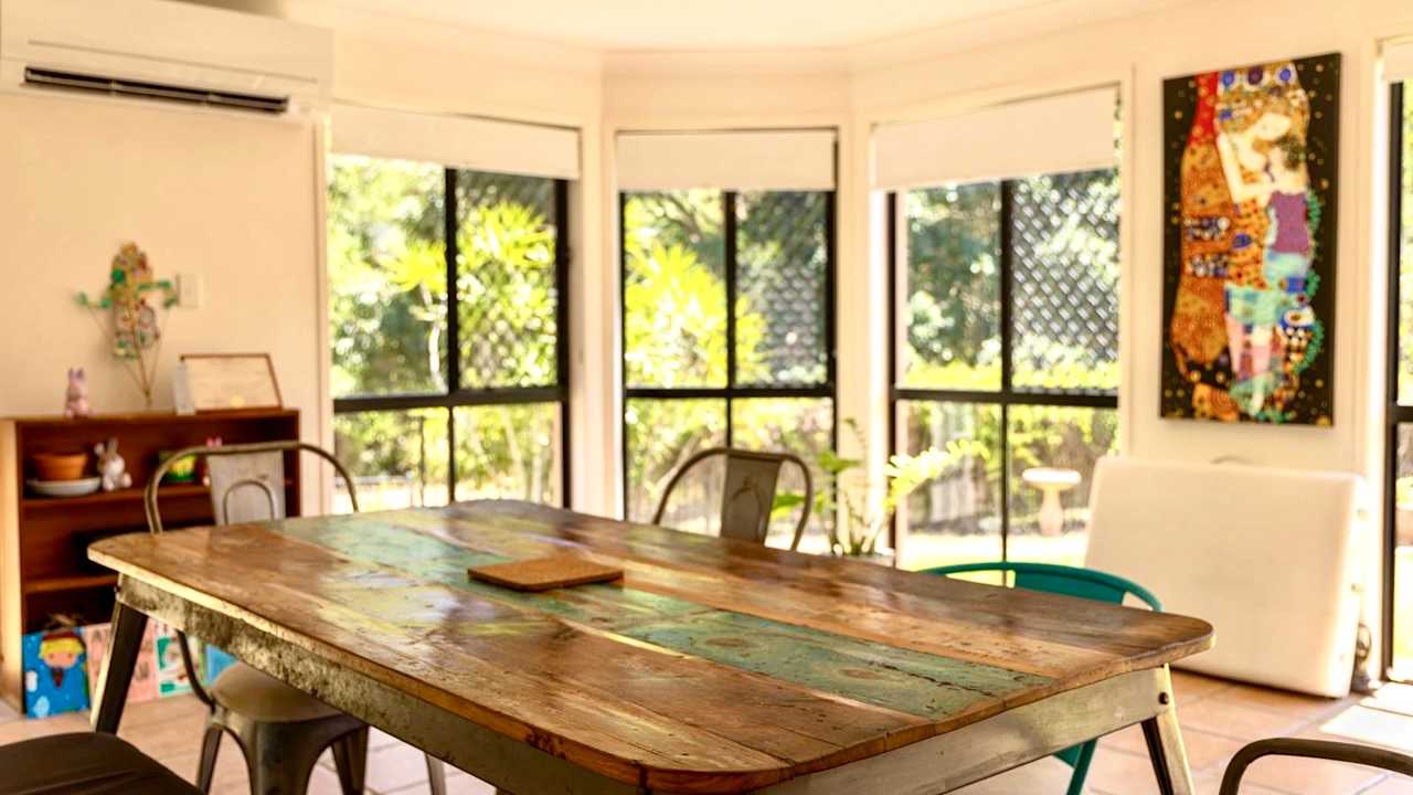 Room in a share house