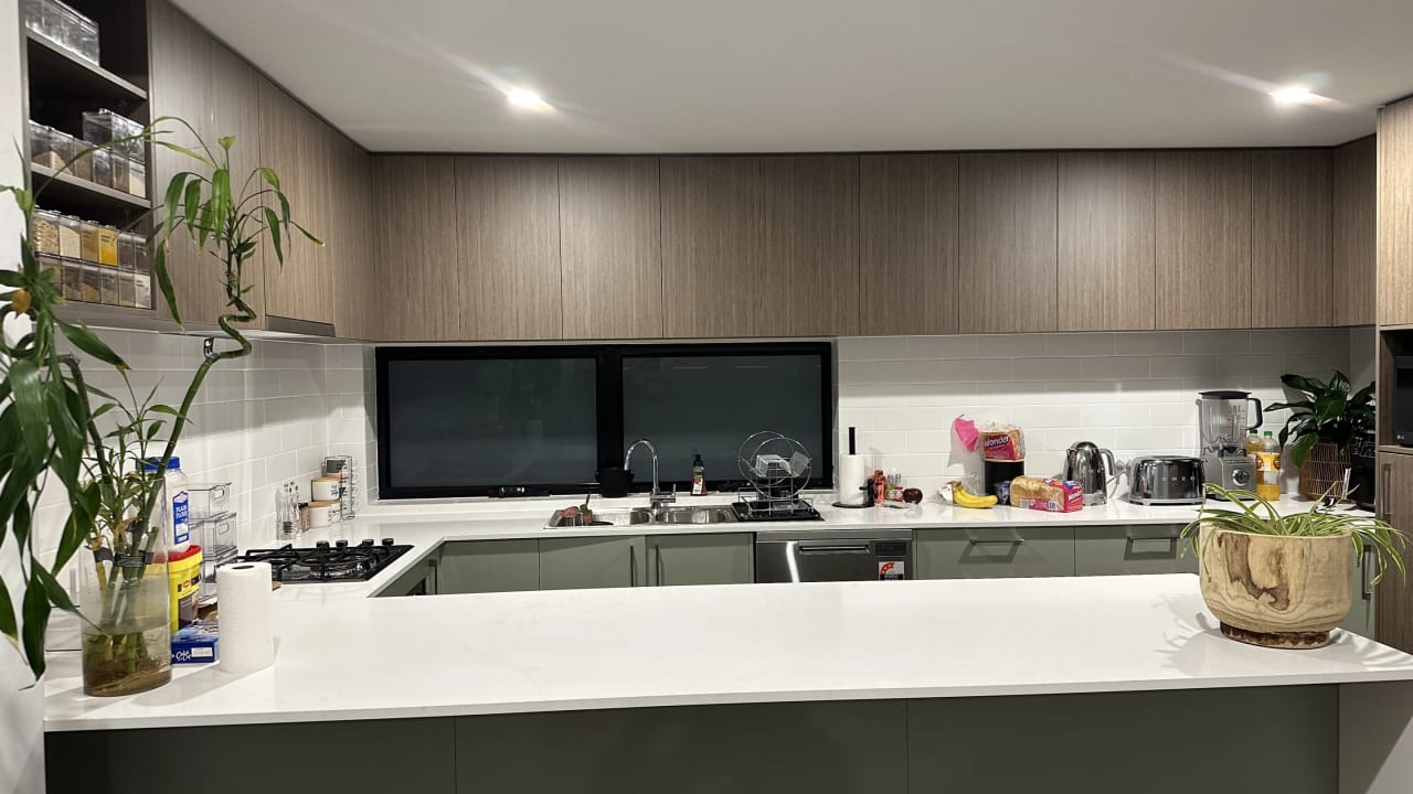 Unfurnished room with own bathroom