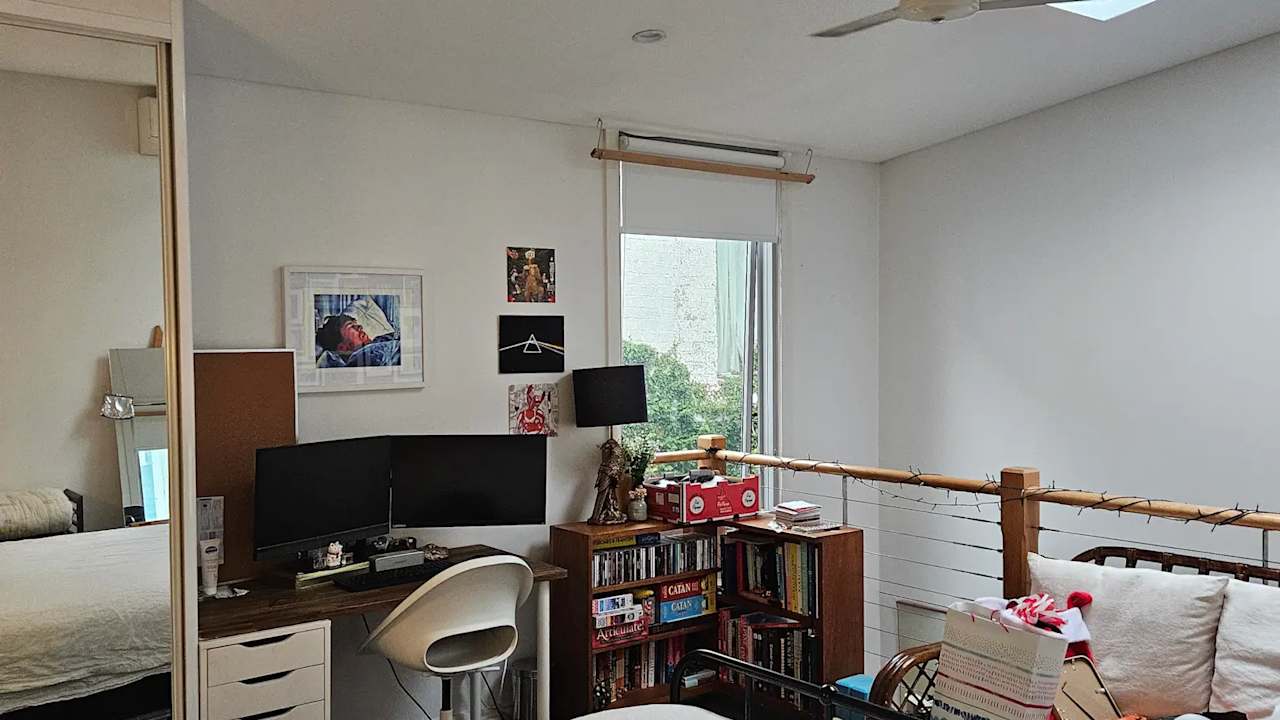 Furnished room studio flat for rent