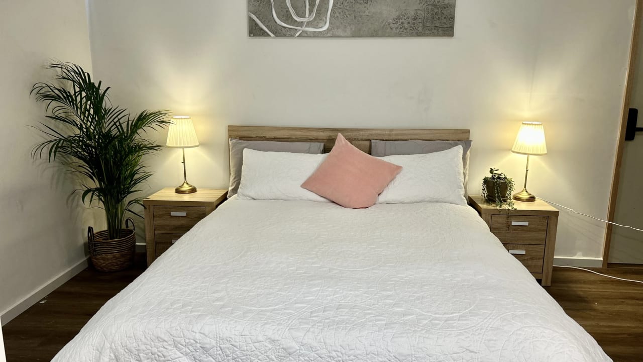 Furnished room studio flat for rent