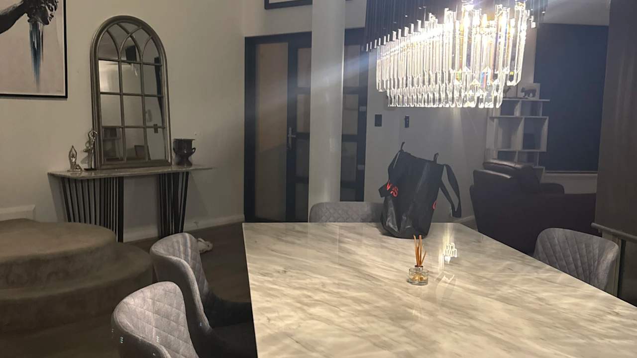 Furnished room with own bathroom