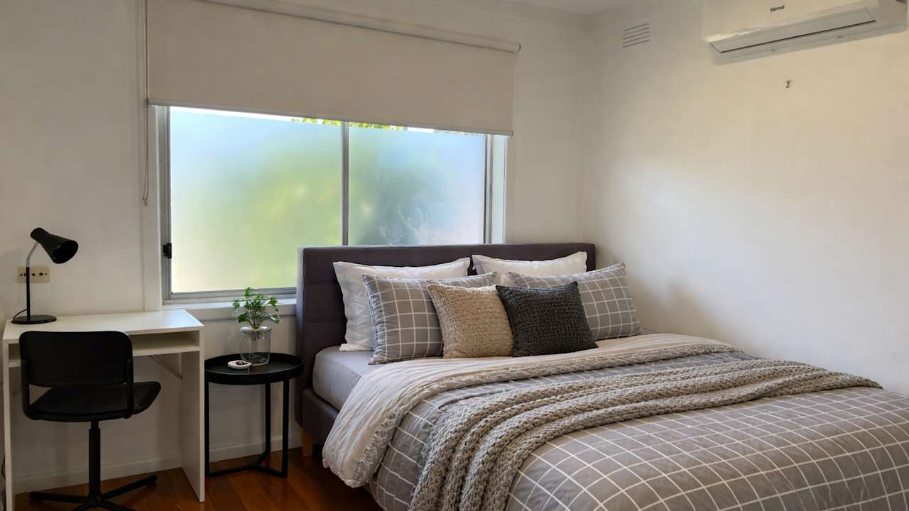 Furnished room with own bathroom