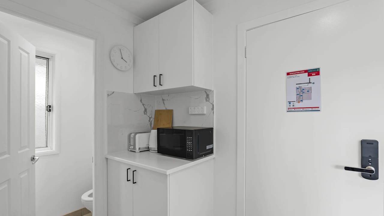 Furnished room with ensuite in a share house