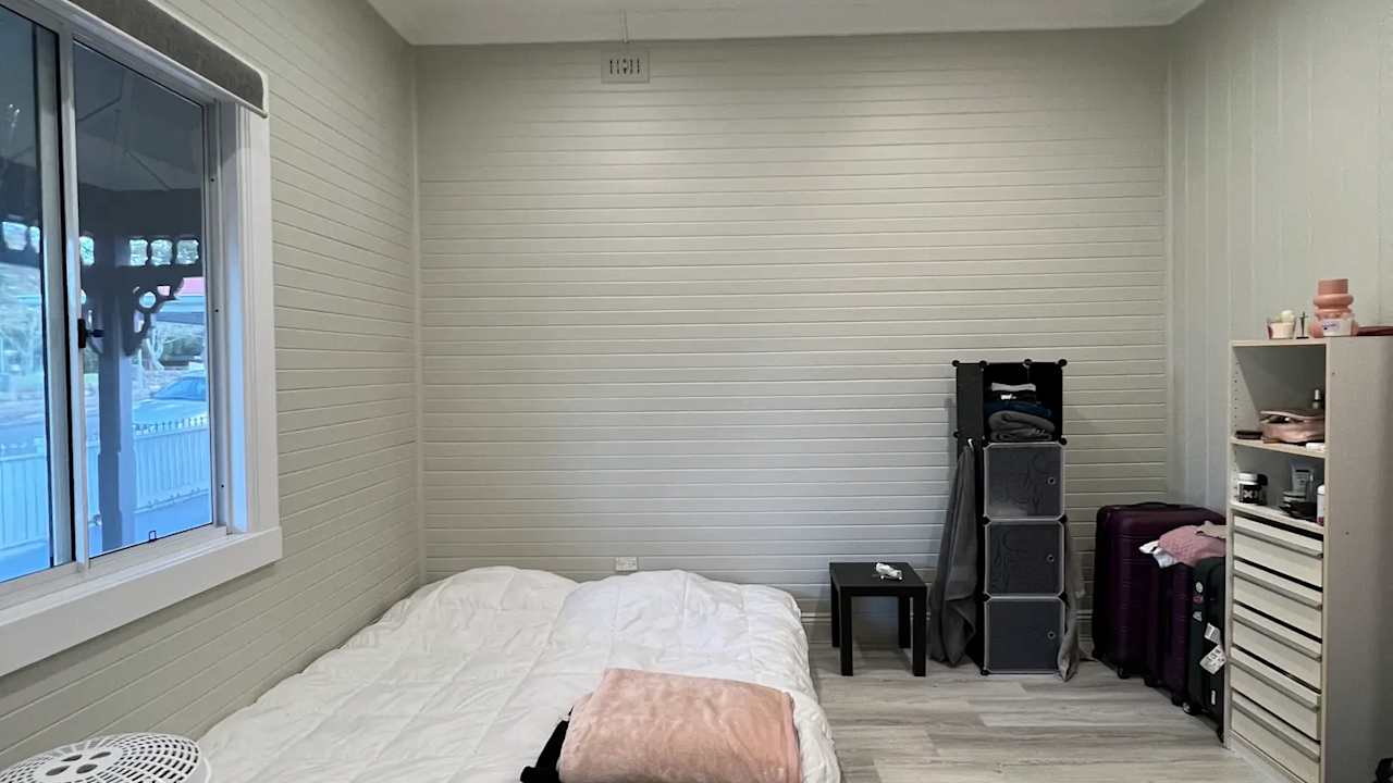 Whole property with 2 rooms for rent