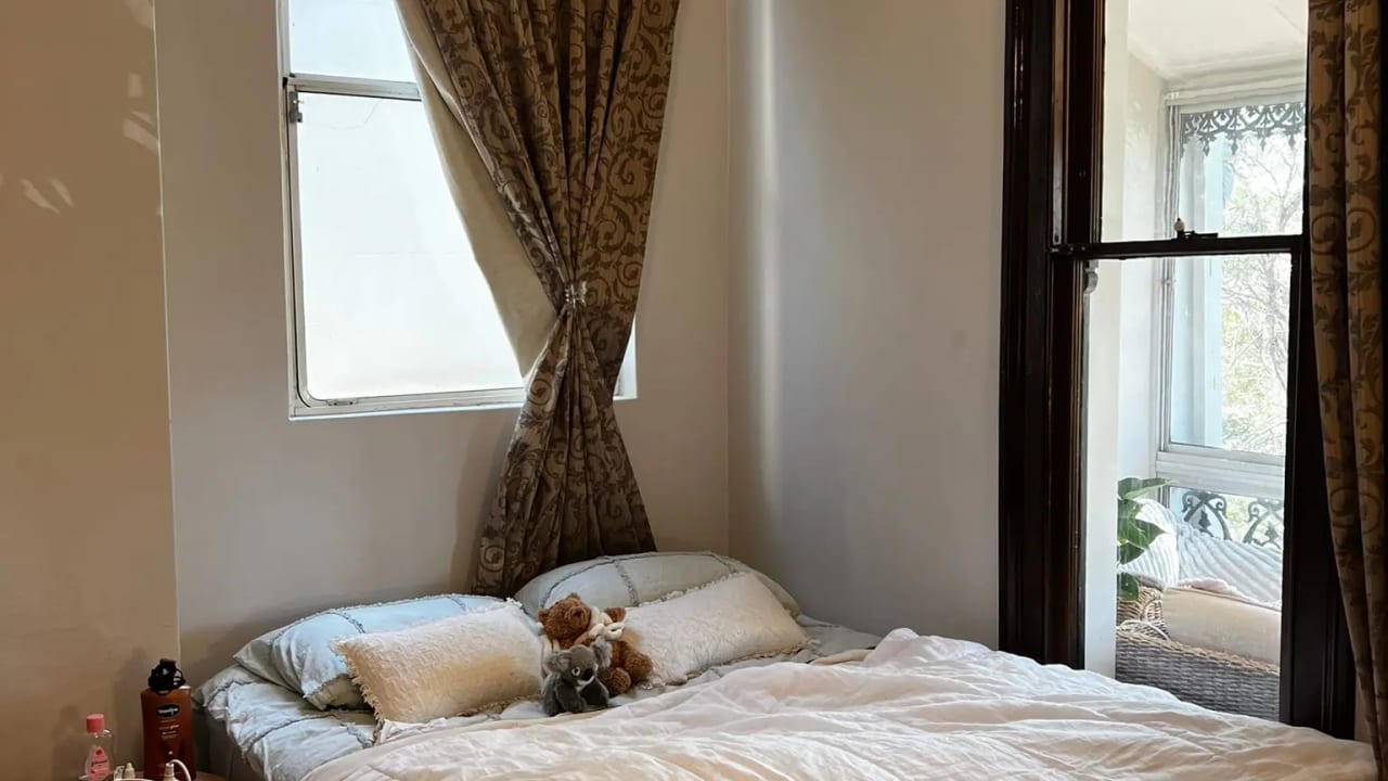 Furnished room with ensuite in a share house