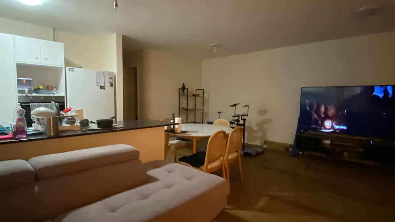 Unfurnished room with own bathroom