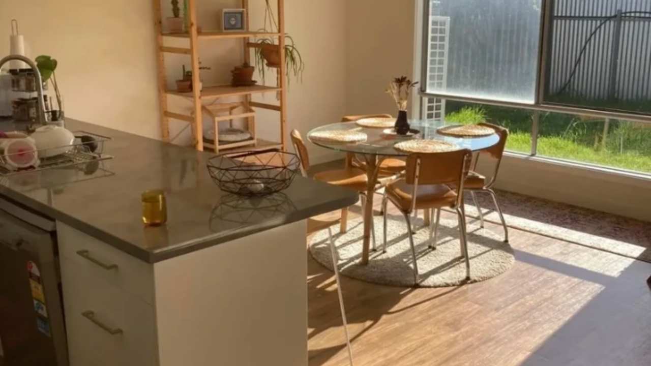 Unfurnished room in a share house