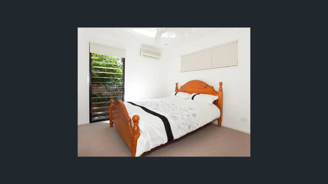 Unfurnished room in a share house