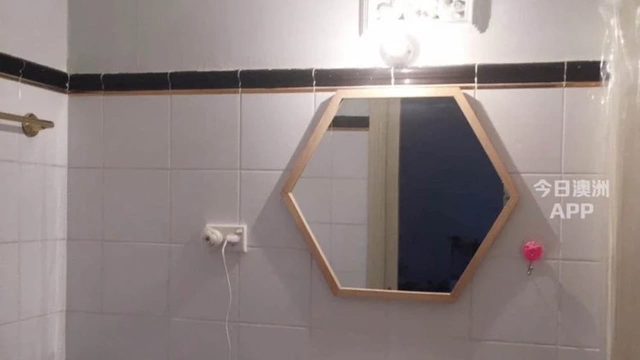 Furnished room studio flat for rent