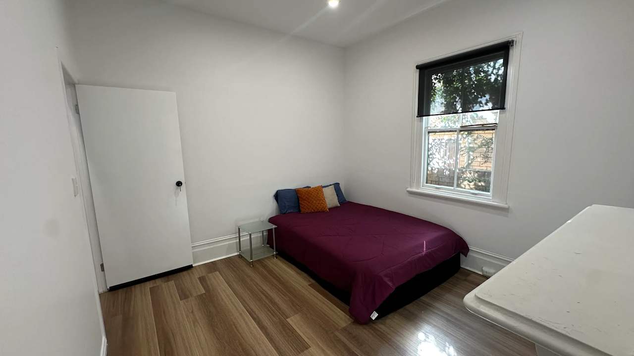Whole property with 4 rooms for rent