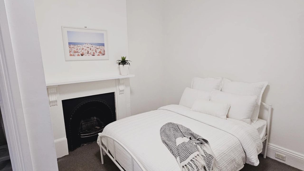 Furnished room with own bathroom