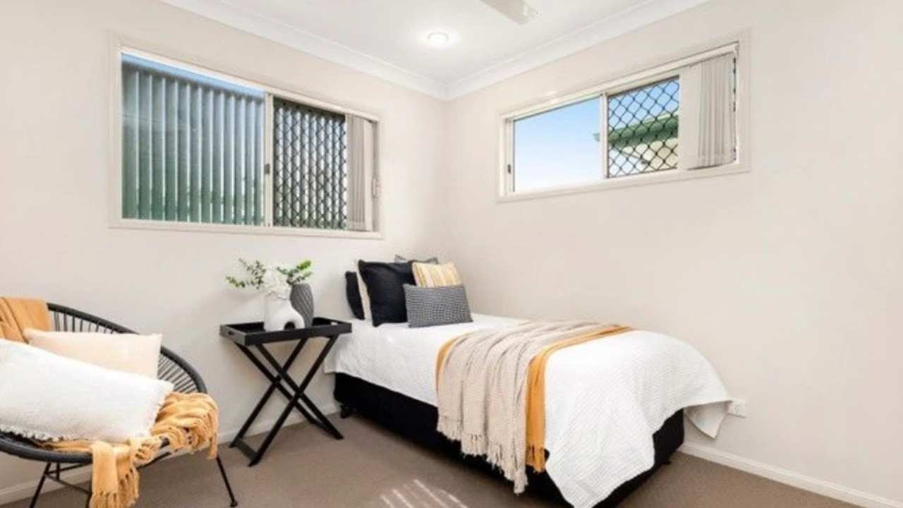 Unfurnished room with own bathroom