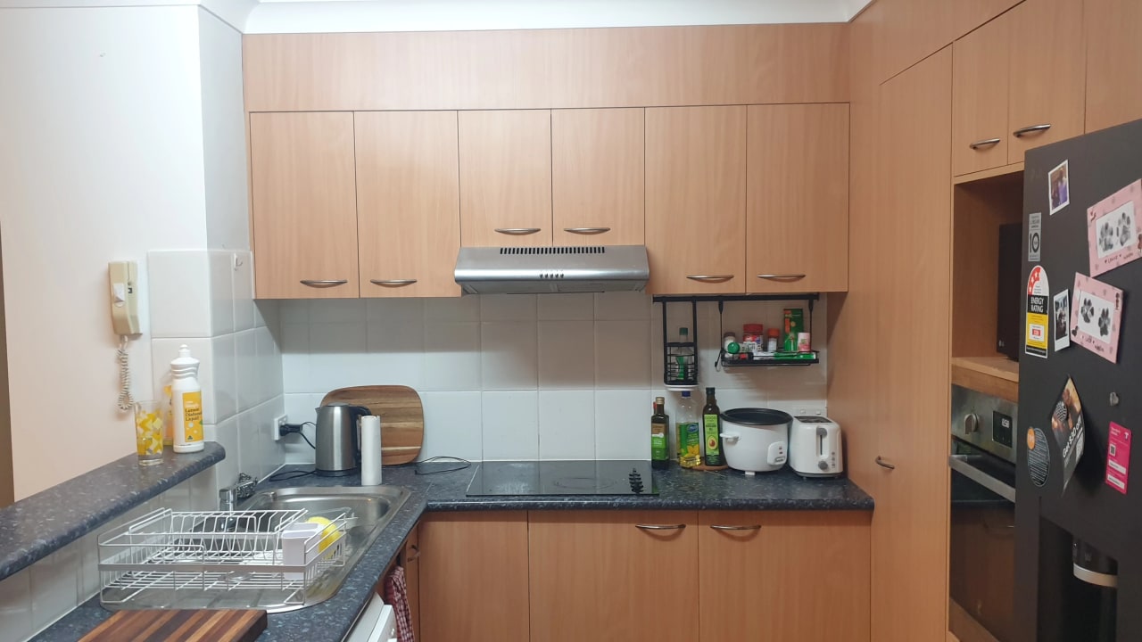 Furnished room with ensuite in a flatshare