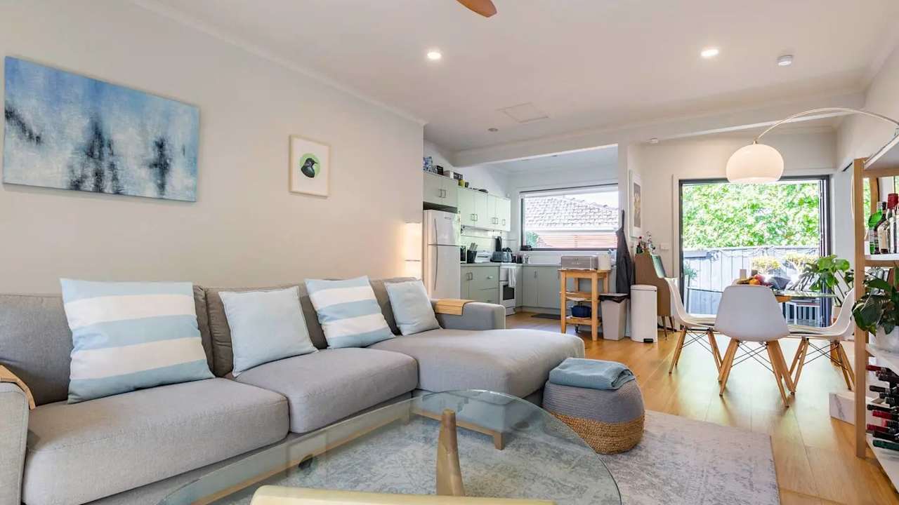 Furnished room with ensuite in a share house