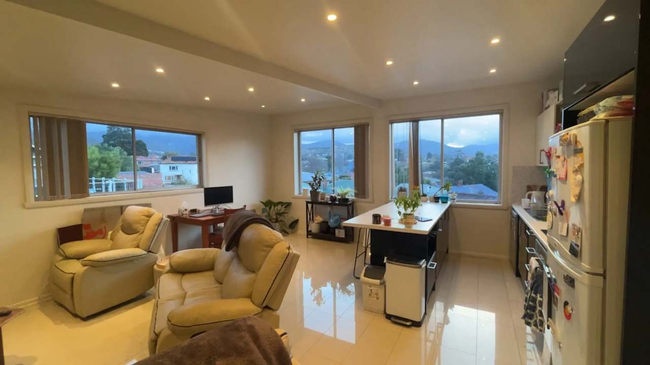 Unfurnished room with own bathroom