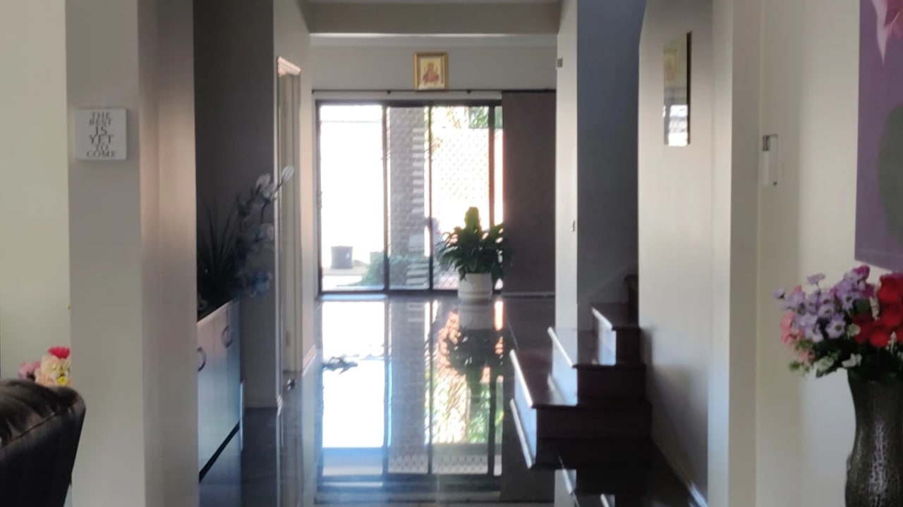 Room in a share house