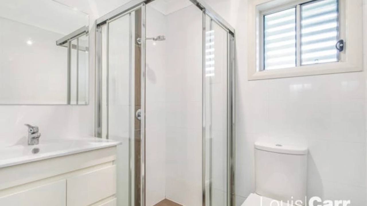 Room in a share house