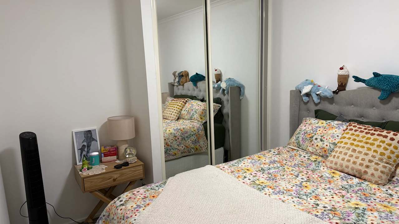 Unfurnished room in a share house