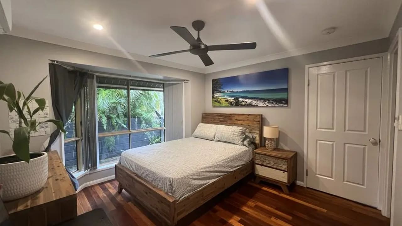 Room with ensuite in a share house