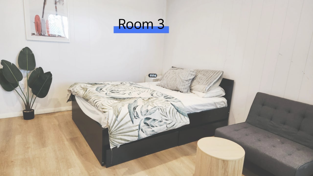 Furnished room with own bathroom