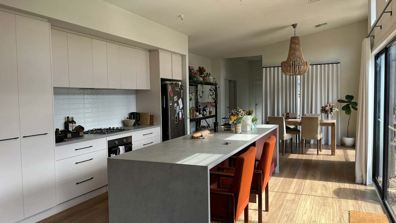 Unfurnished room in a share house