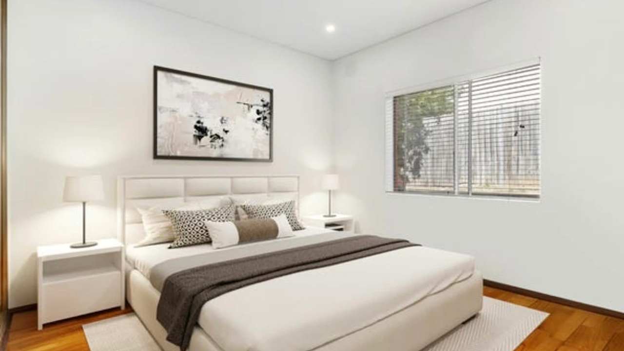 Furnished room in a flatshare