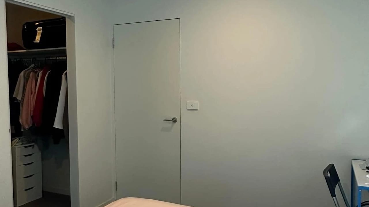 Furnished room with own bathroom