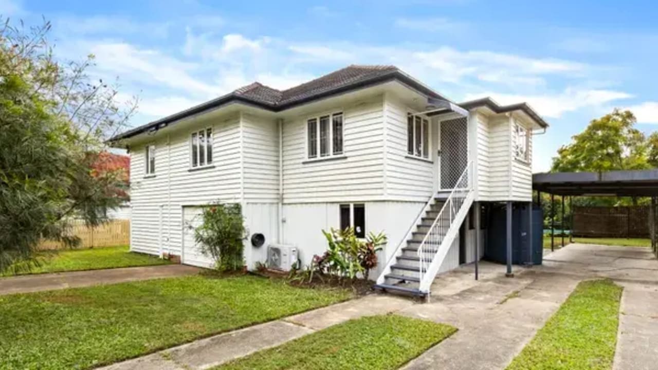 Unfurnished room in a share house