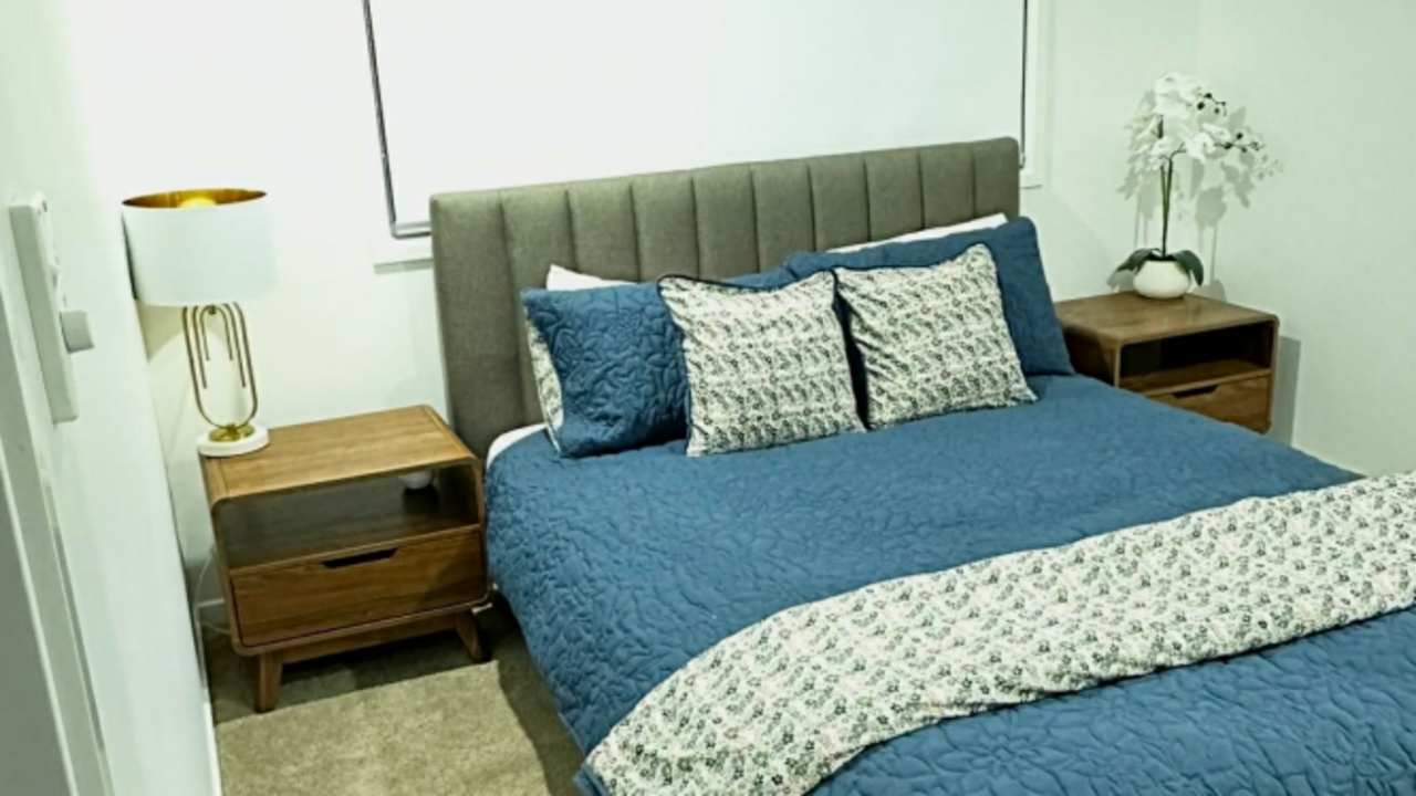 Room in a share house