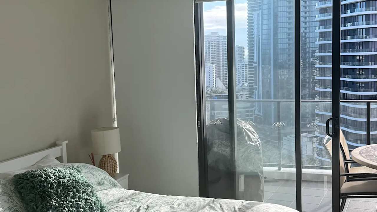 Furnished room with own bathroom