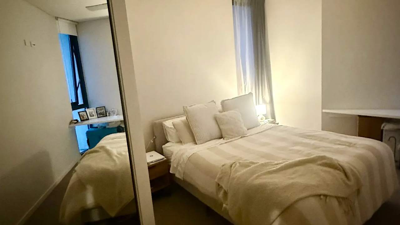 Unfurnished room with own bathroom