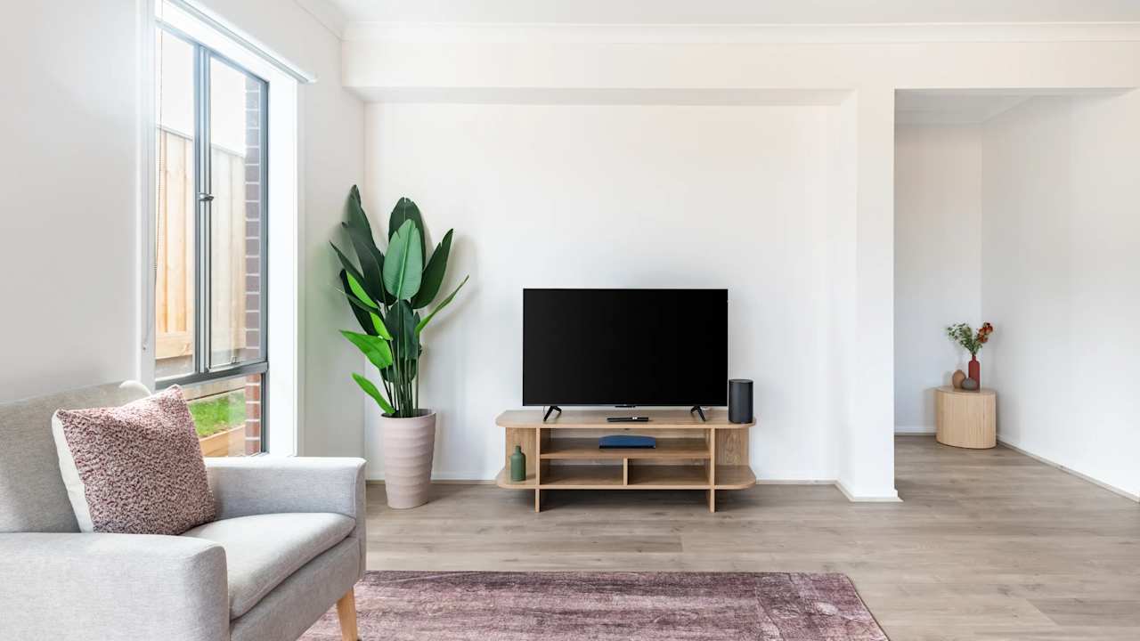 Furnished room with ensuite in a share house
