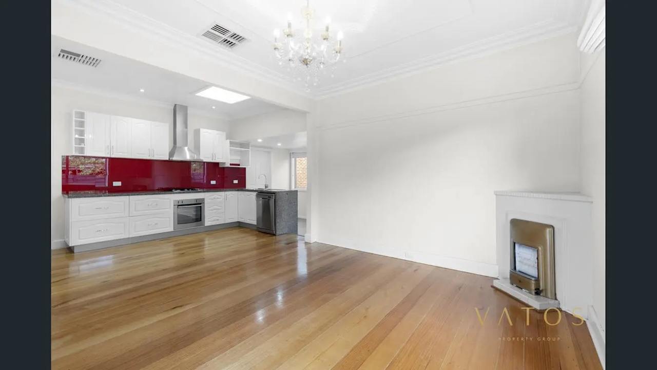 Unfurnished room in a share house