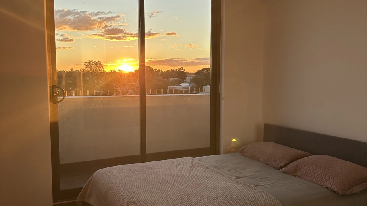Furnished room with own bathroom