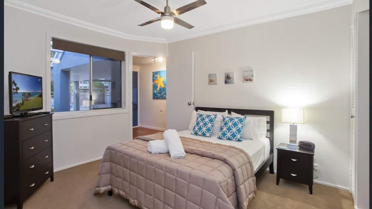 Room with ensuite in a share house