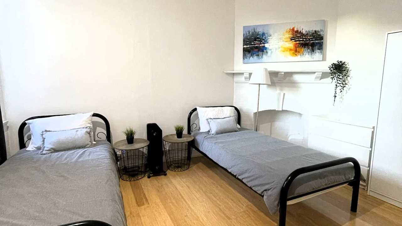 Furnished room in a flatshare