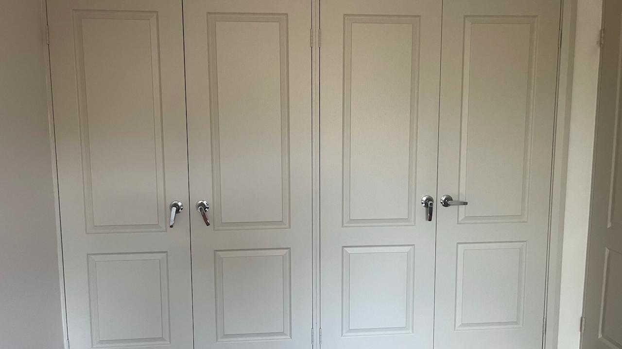 Furnished room in a share house