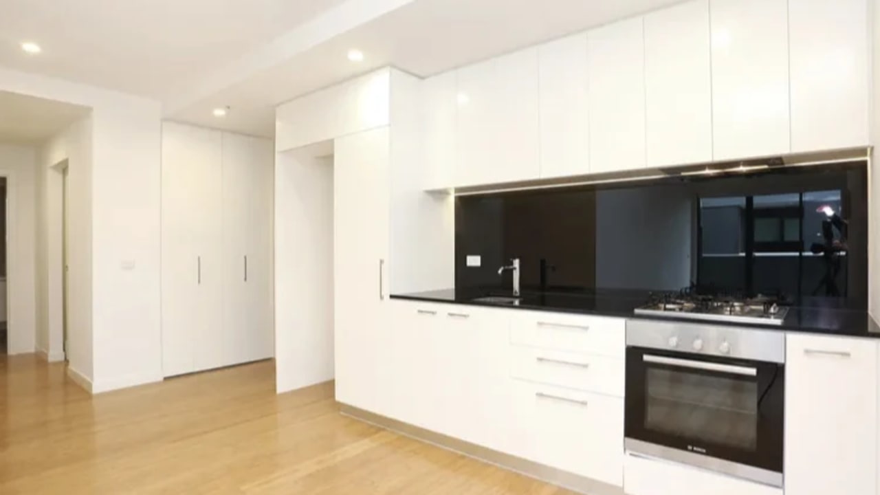 Unfurnished room with own bathroom