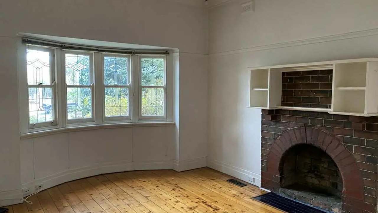 Unfurnished room in a share house