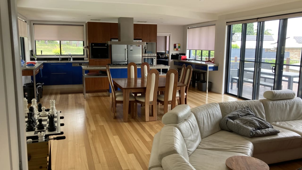 Furnished room in a share house